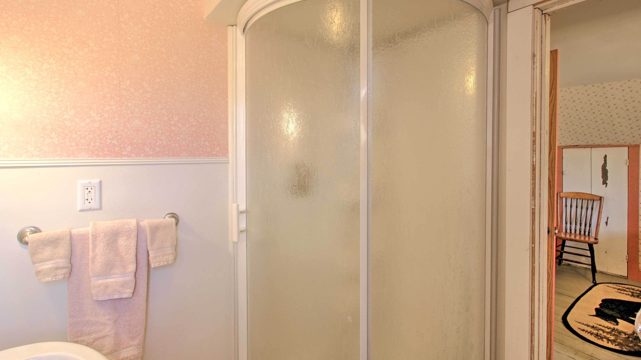 Photo of Bathroom in Center Lovell