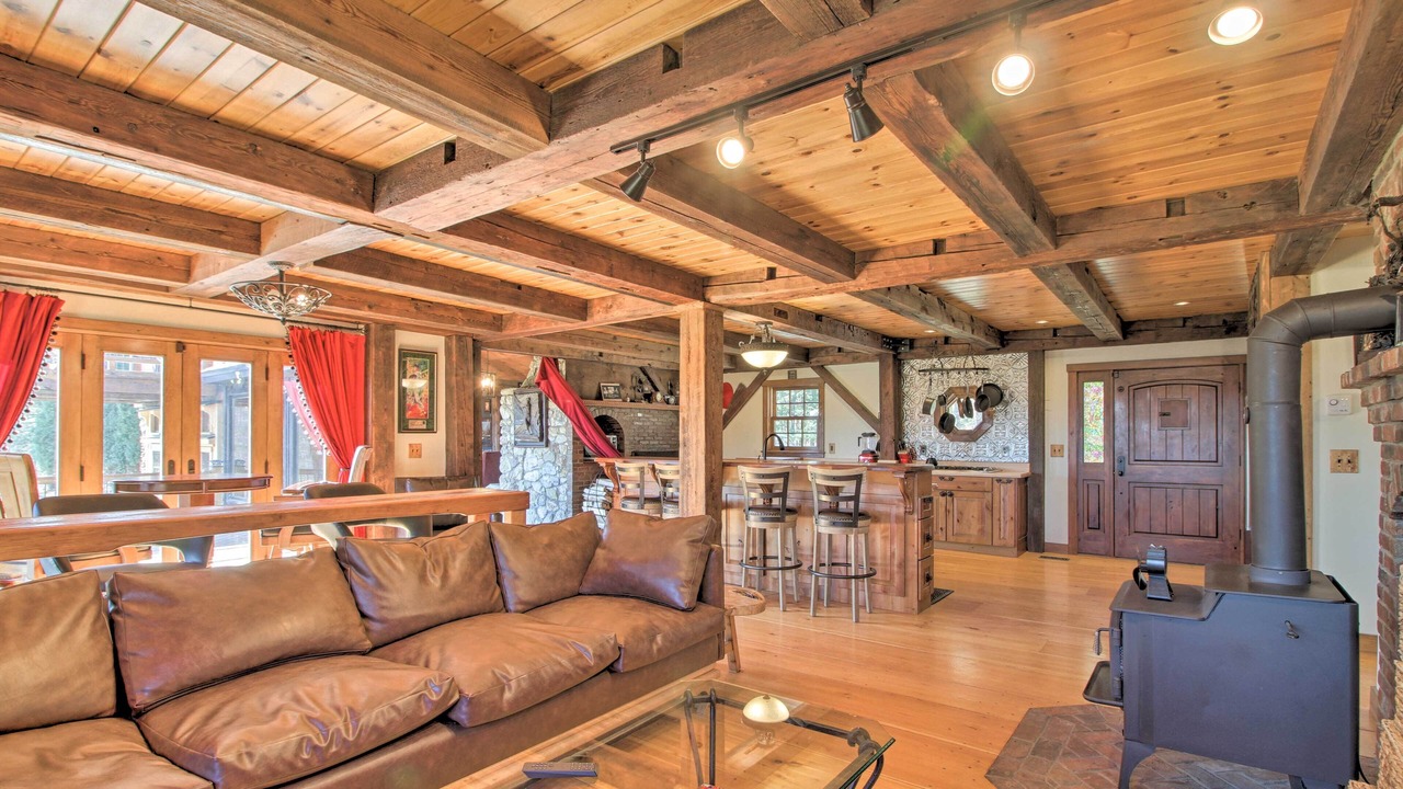 Photo of Livingroom in Putney