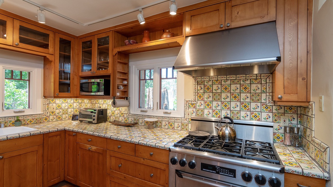 Photo of Kitchen in Historic Eastside