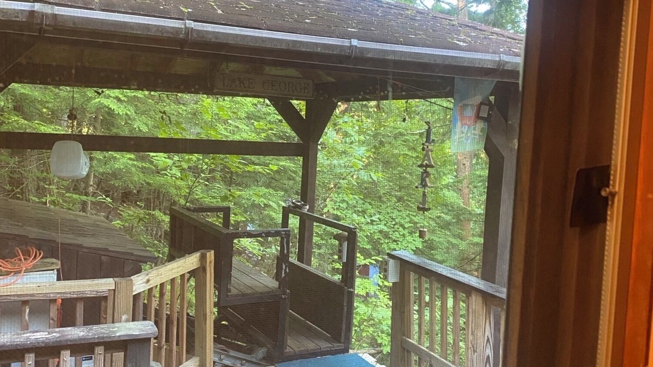 Photo of Others in Putnam Station
