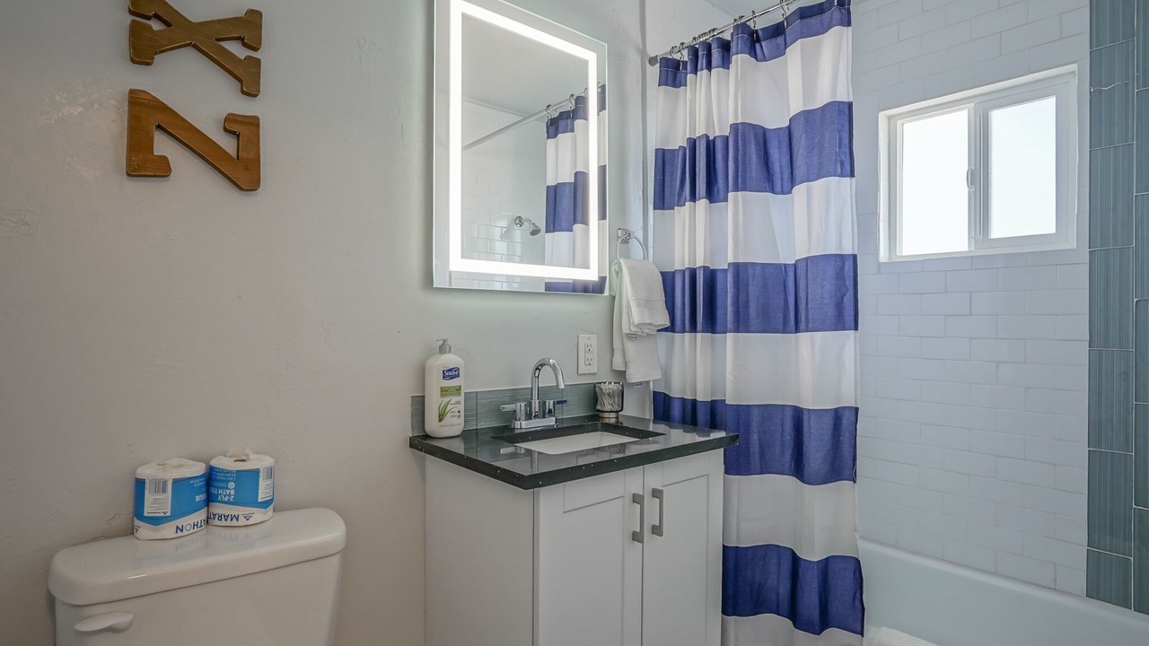Photo of Bathroom in University Heights