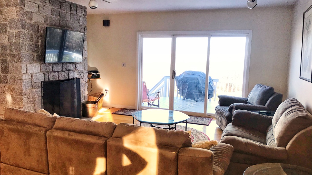 Photo of Livingroom in Gilford
