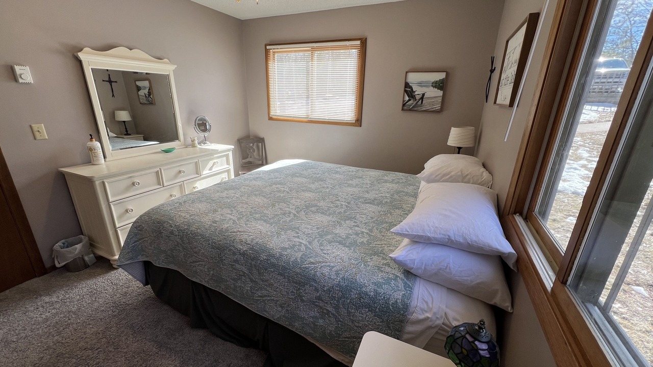 Photo of Bedroom in Minong