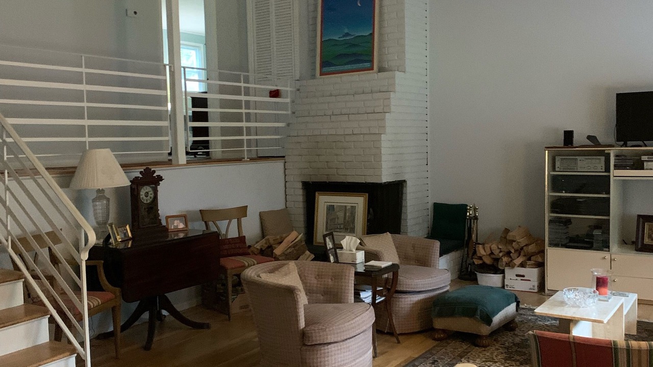Photo of Bedroom in Maple Hill