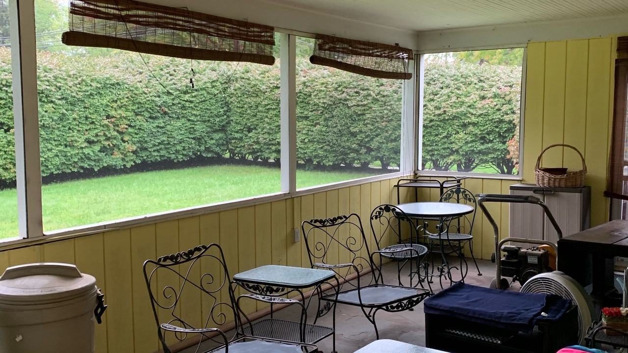 Photo of Outdoor in Maple Hill