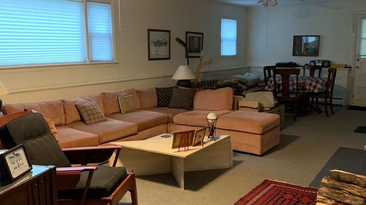 Photo of Bedroom in Maple Hill