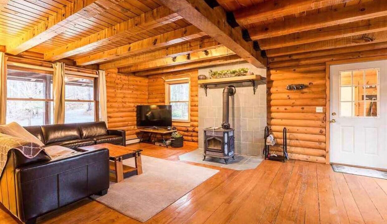 Photo of Livingroom in Arlington