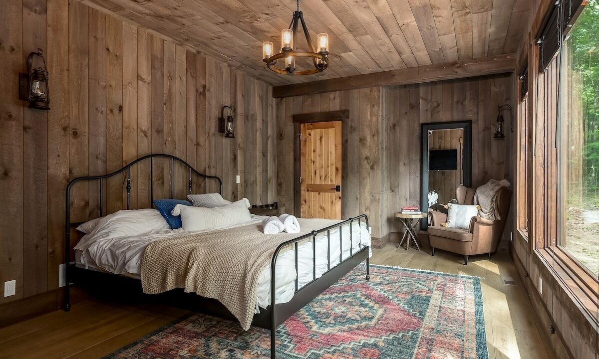 Photo of Bedroom in Allegan County
