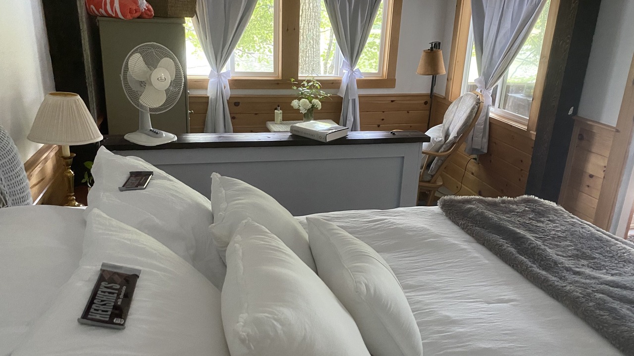 Photo of Bedroom in Warner