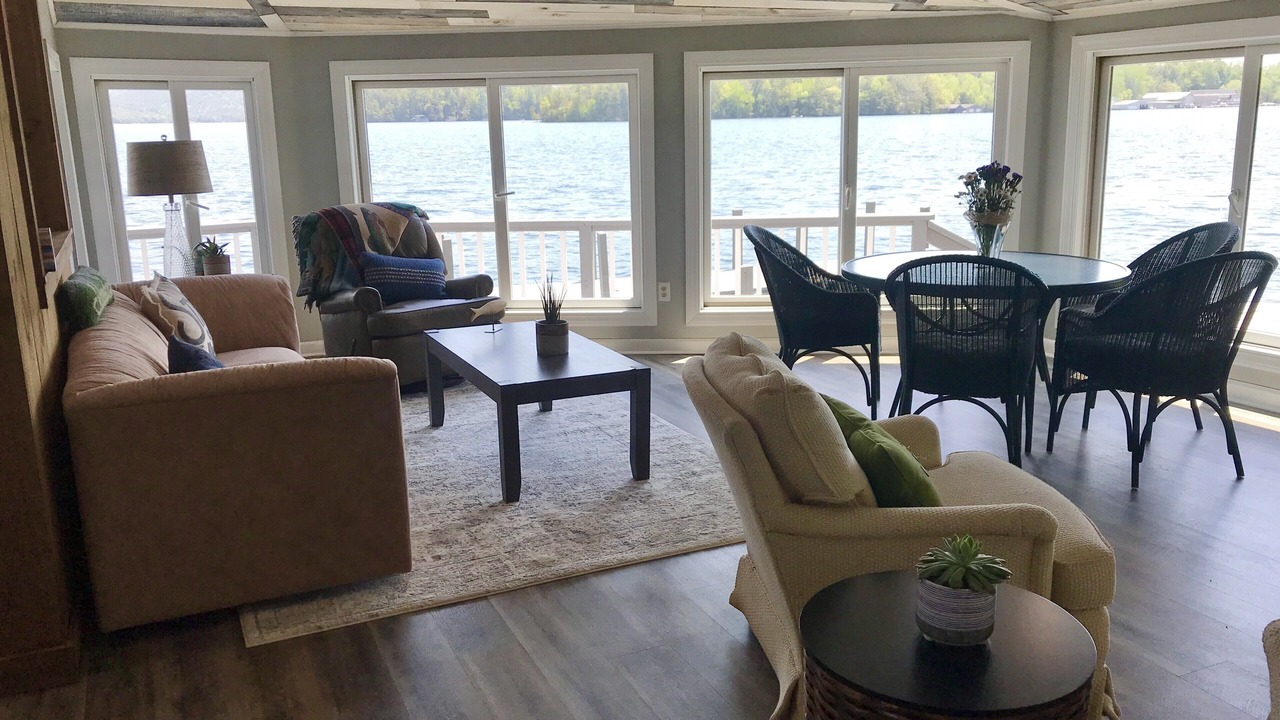 Photo of Livingroom in Bolton Landing