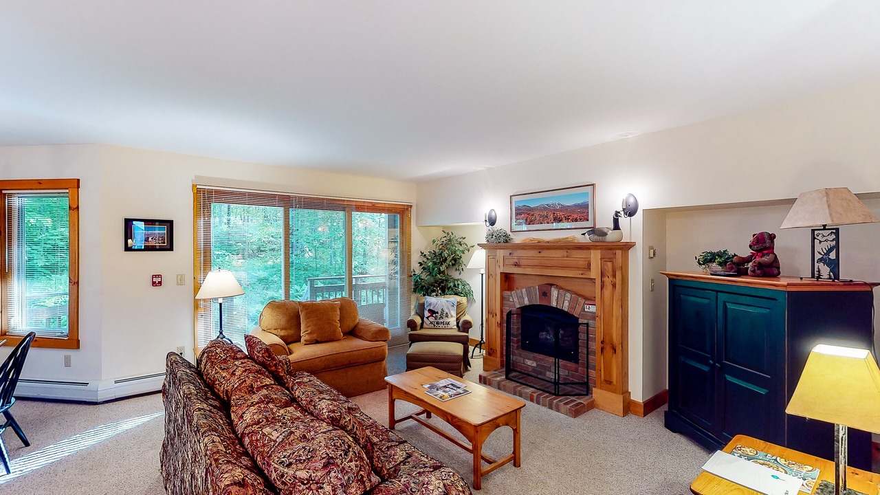 Photo of Livingroom in North Troy