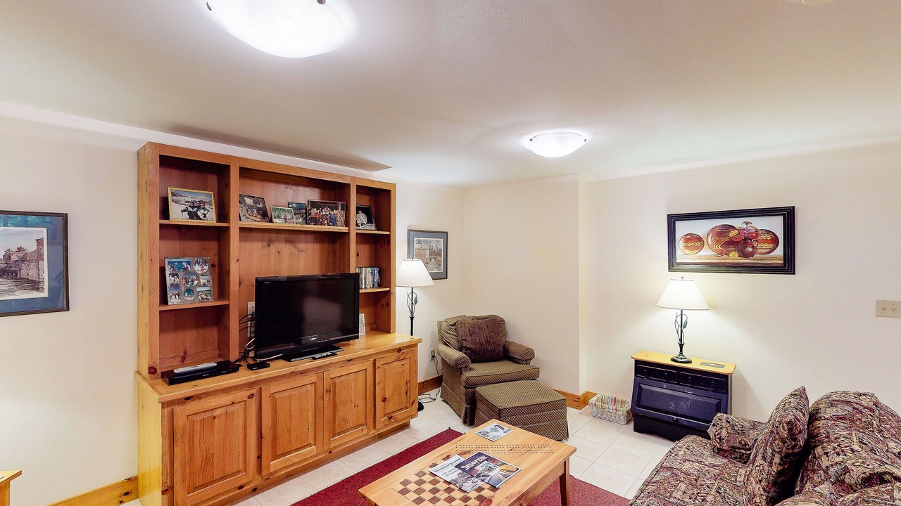 Photo of Livingroom in North Troy