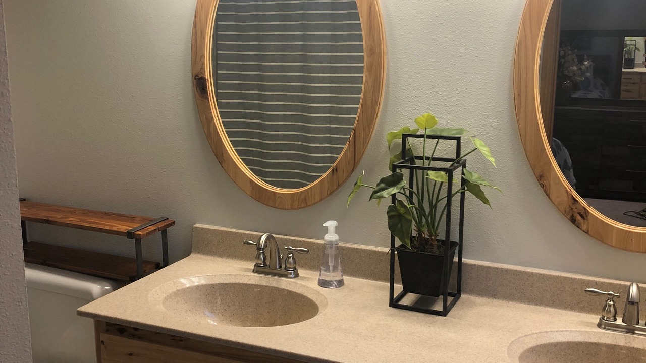 Photo of Bathroom in Litchfield
