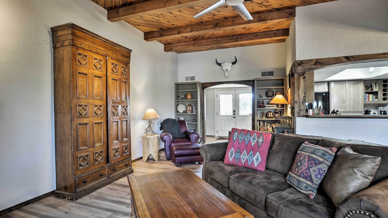Photo of Livingroom in Santa Fe