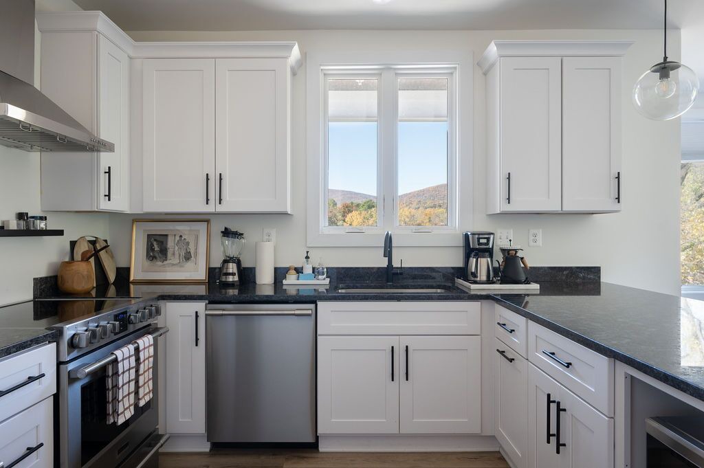 Photo of Kitchen in Wayland Park