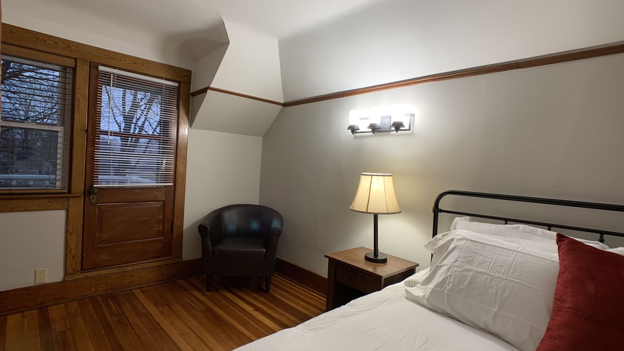 Photo of Bedroom in Decorah