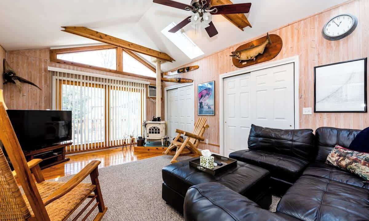 Photo of Livingroom in Union Pier