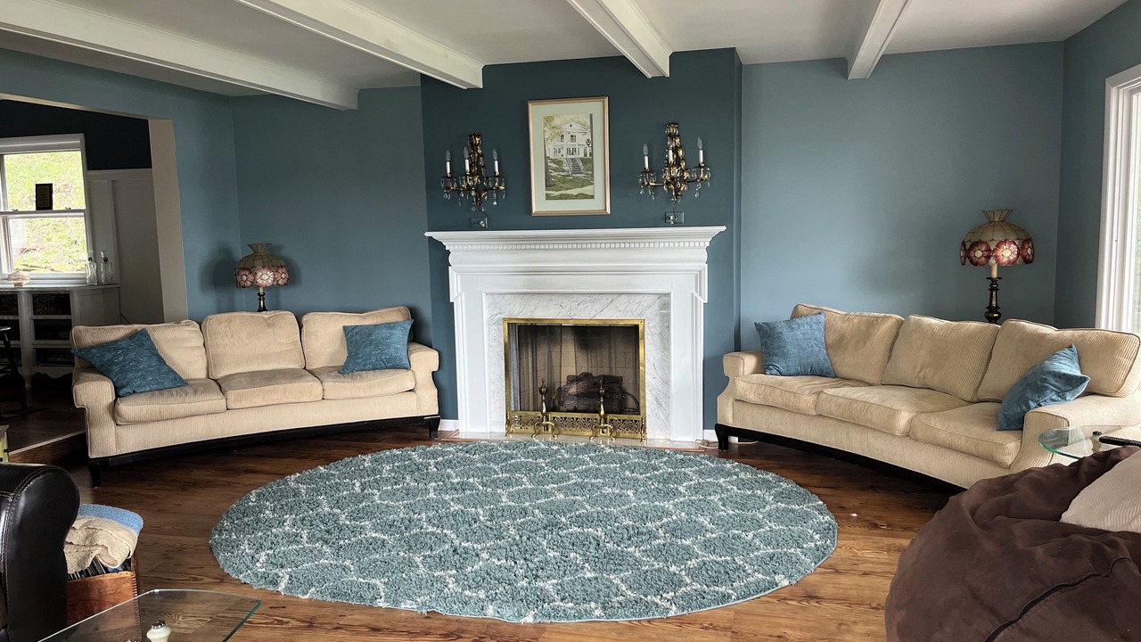 Photo of Livingroom in Battle Creek