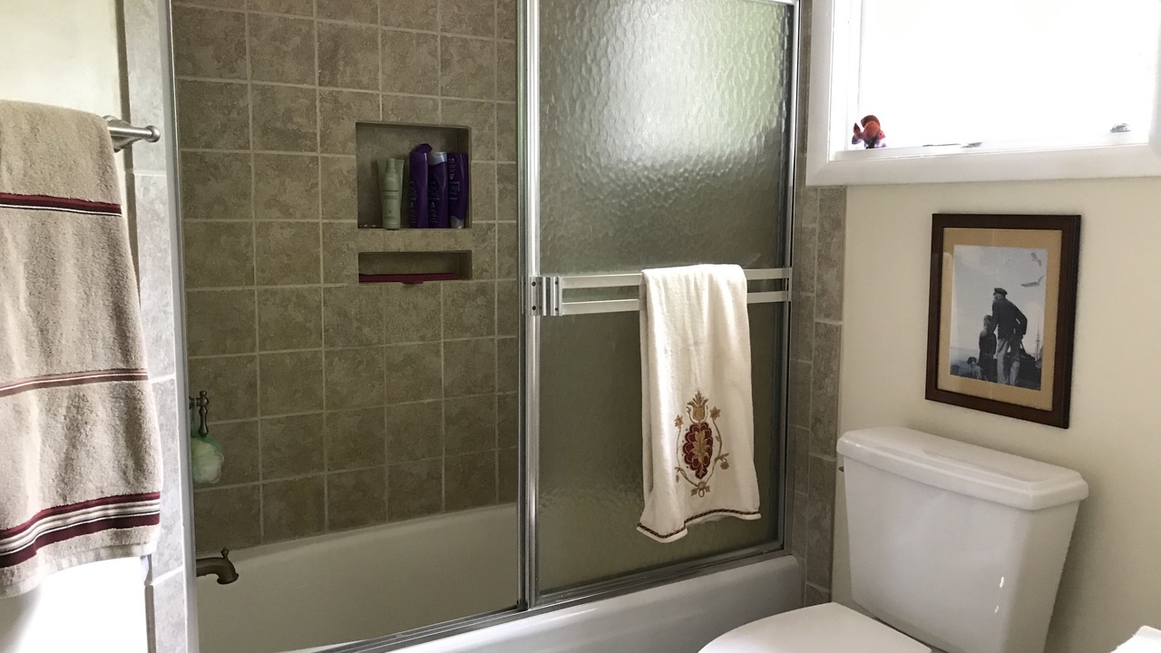 Photo of Bathroom in Battle Creek