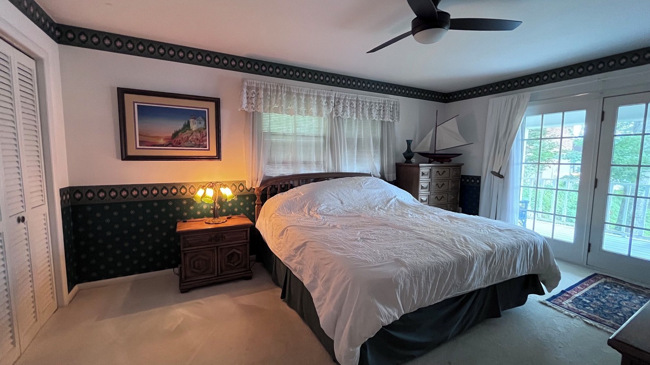 Photo of Bedroom in Battle Creek