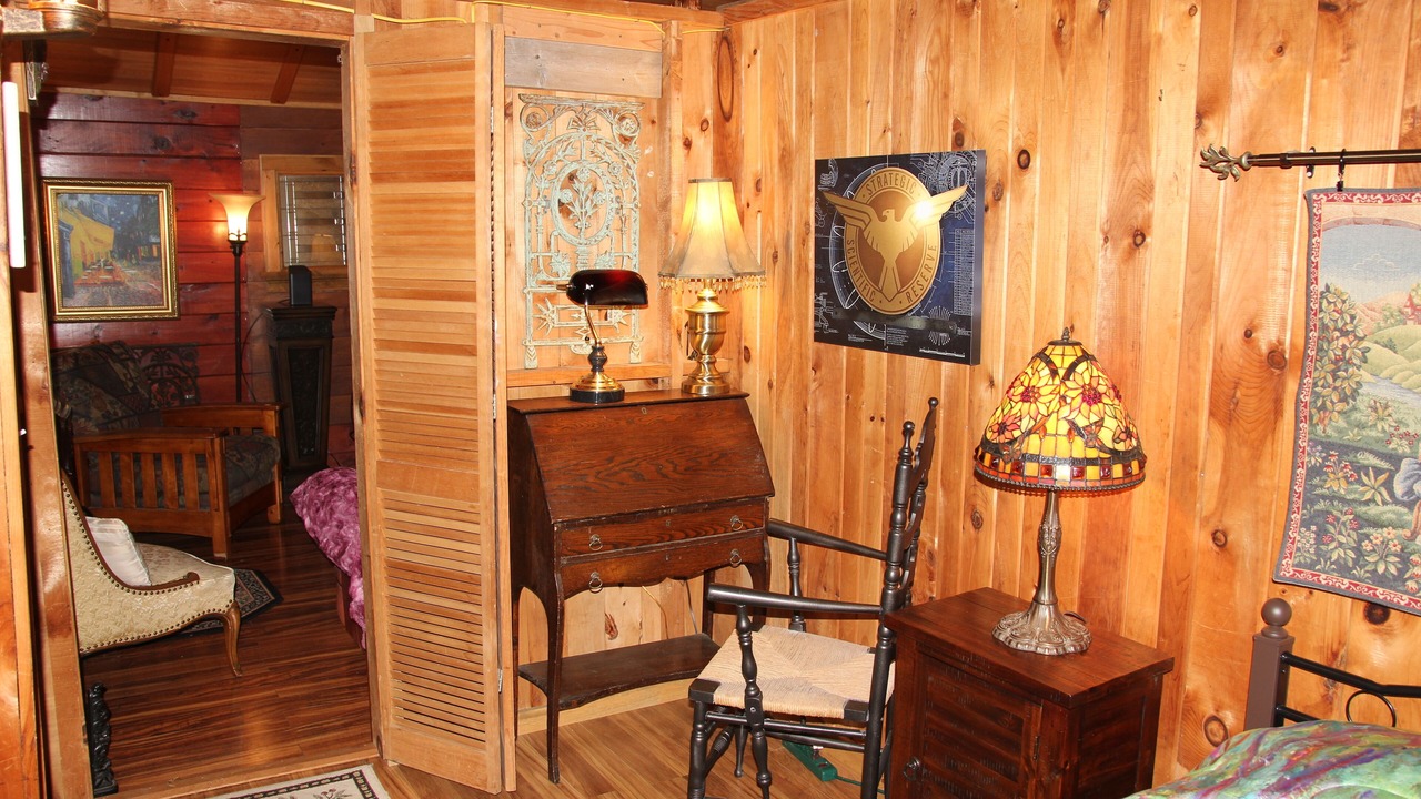 Photo of Bedroom in Malletts Bay