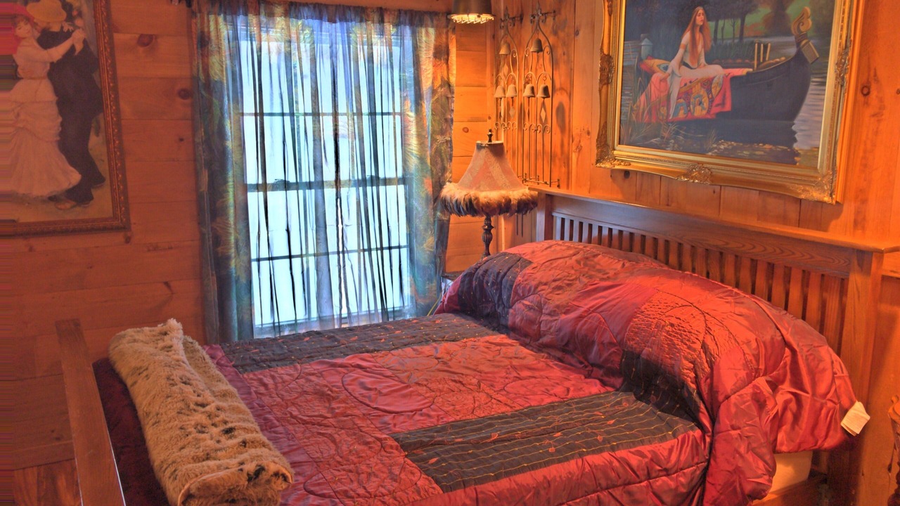 Photo of Bedroom in Malletts Bay