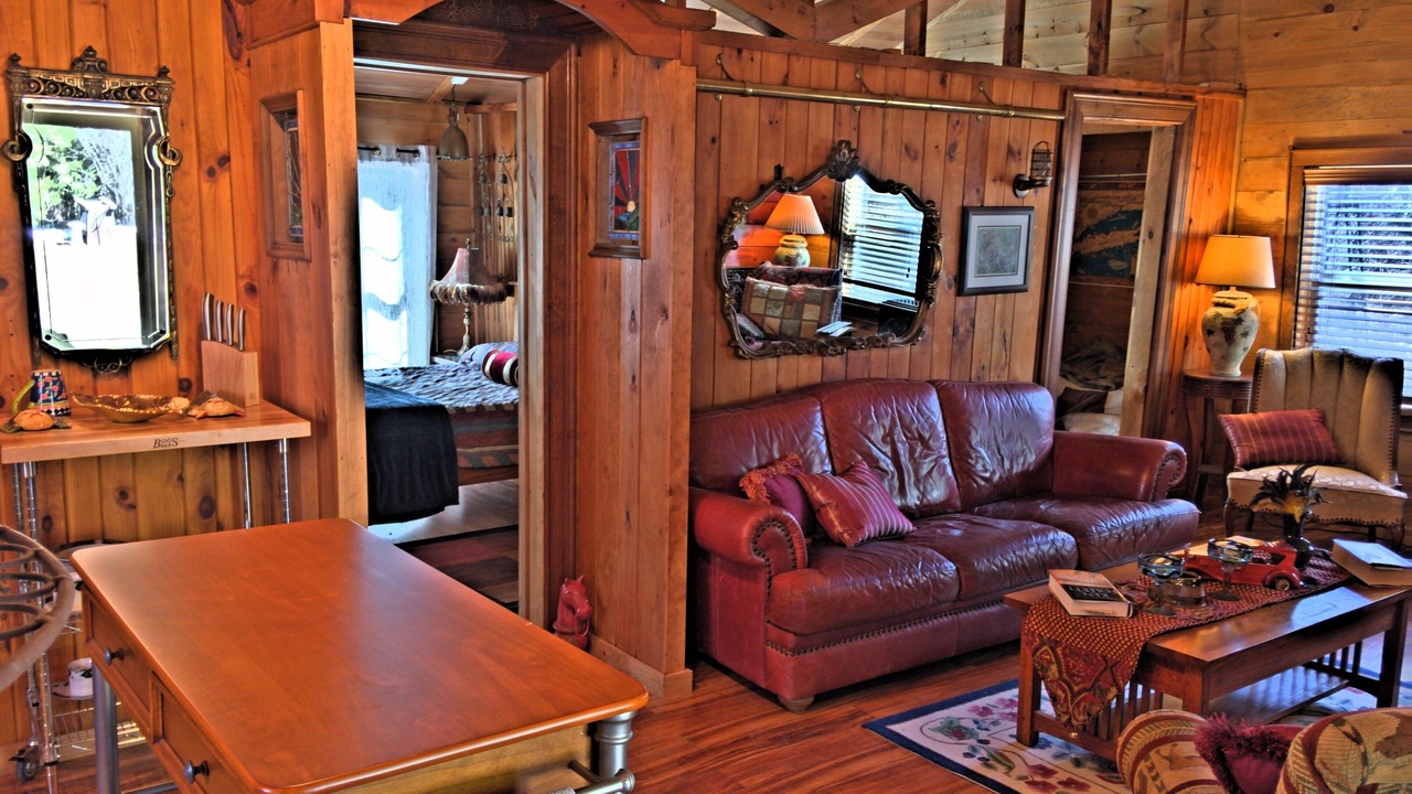 Photo of Livingroom in Malletts Bay