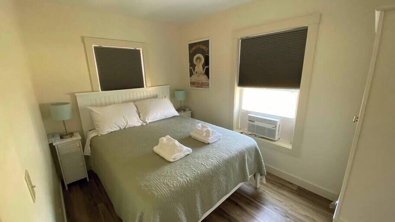 Photo of Bedroom in Alburg