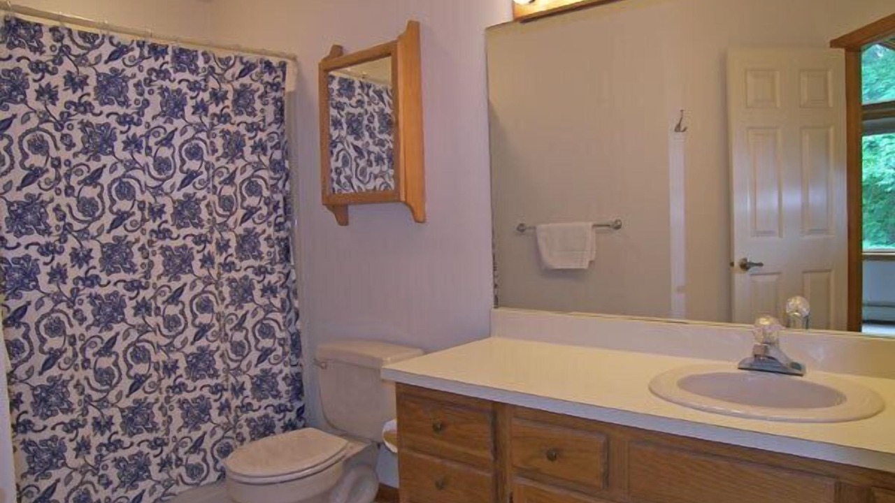 Photo of Bathroom in Lincoln