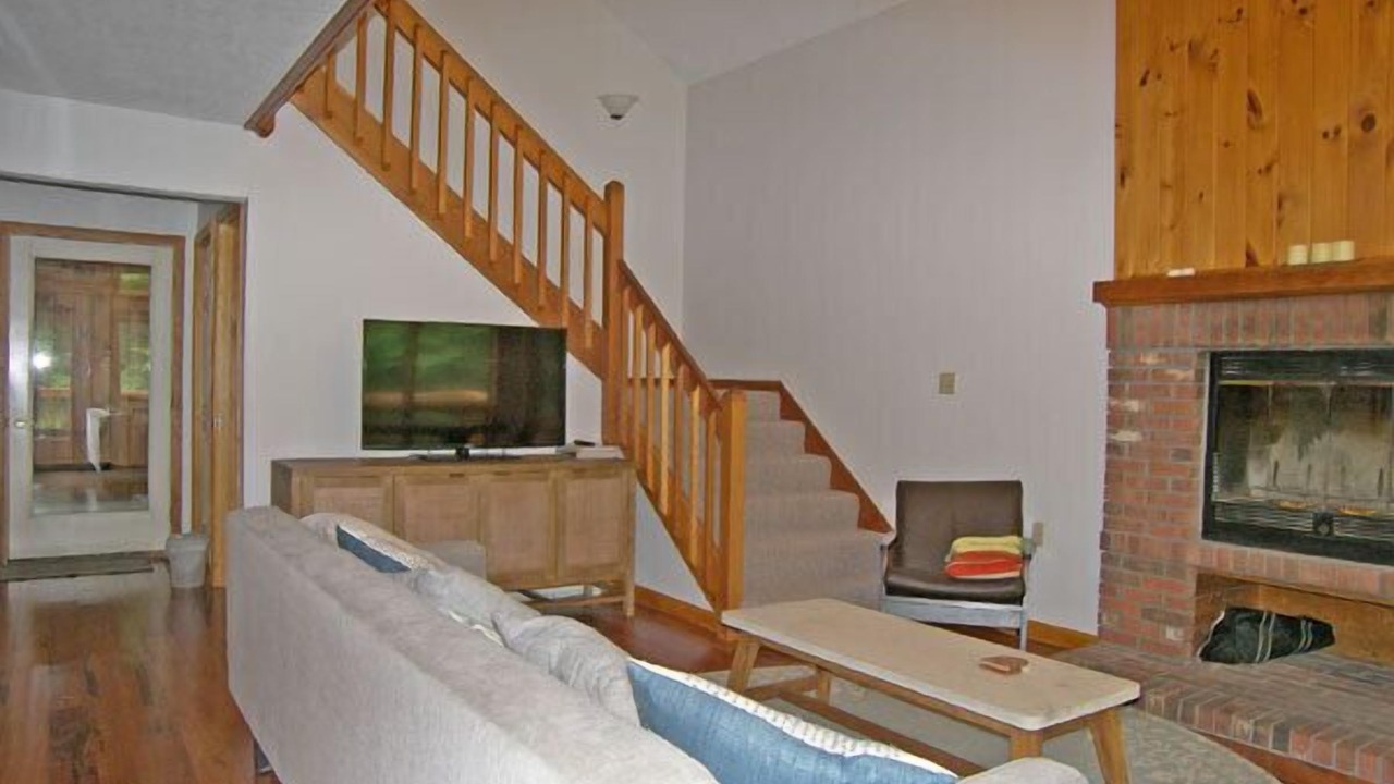 Photo of Livingroom in Lincoln