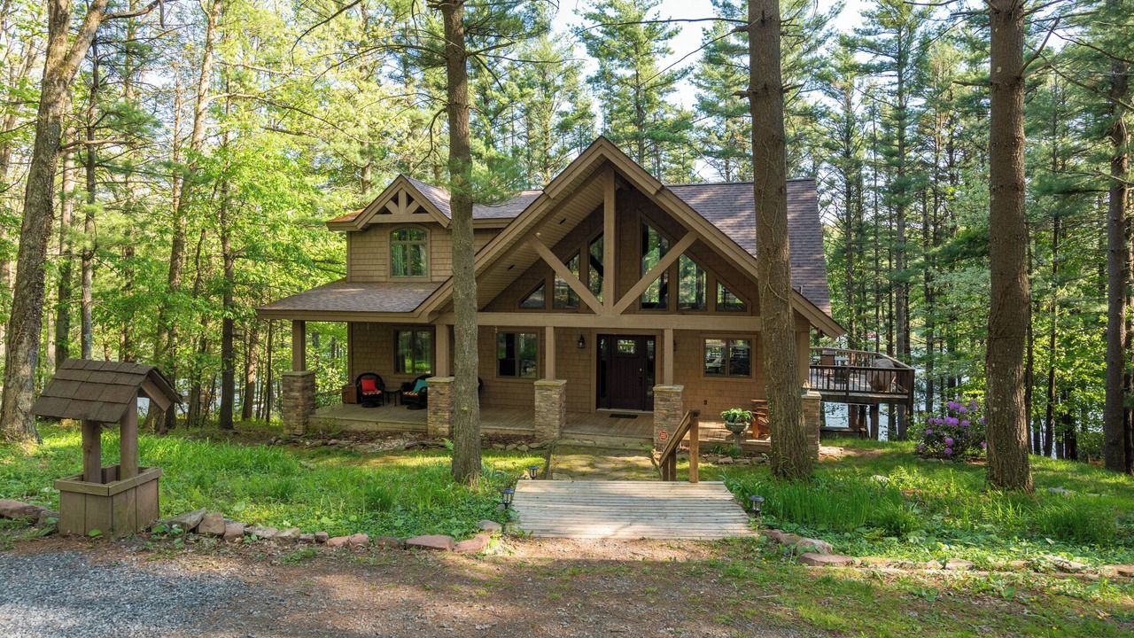 Photo of Outdoor in North Glade Hills