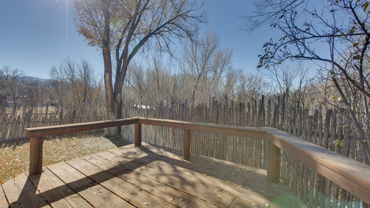 Photo of Others in Taos