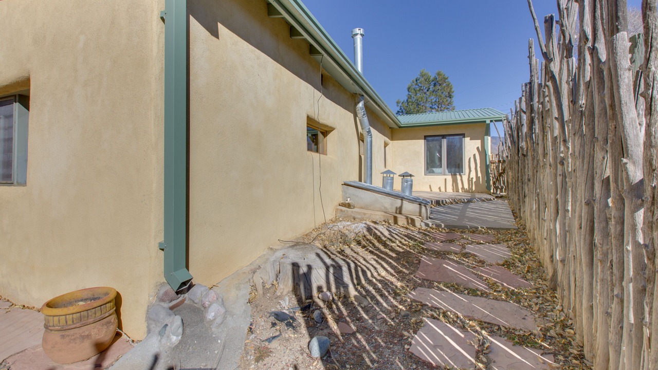 Photo of Others in Taos