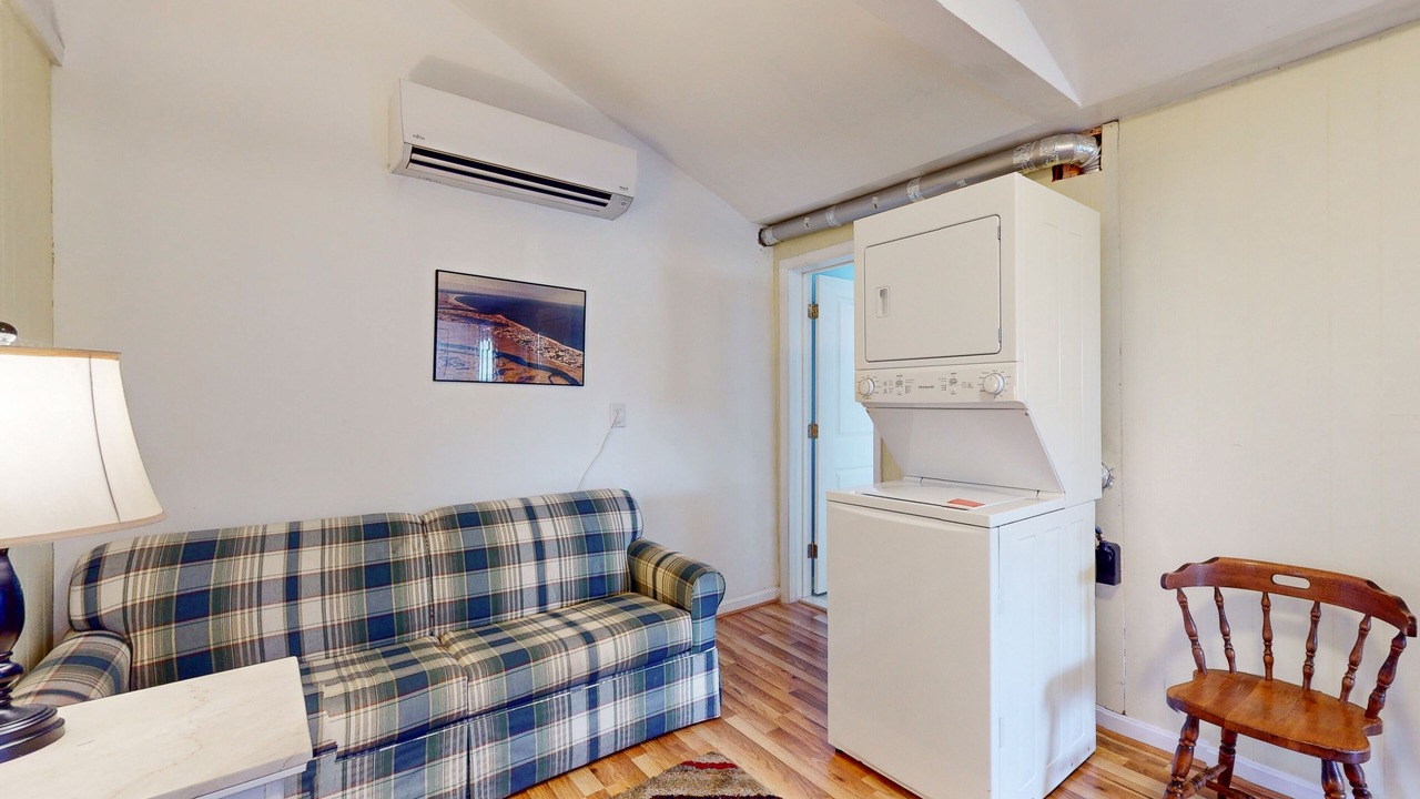 Photo of Livingroom in Newburyport