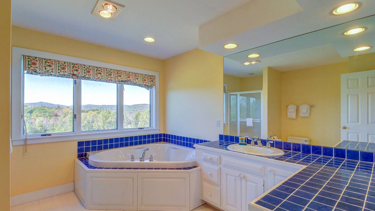 Photo of Bathroom in Brownsville