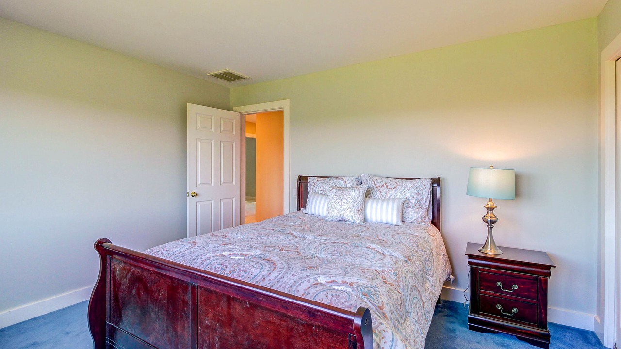Photo of Bedroom in Brownsville