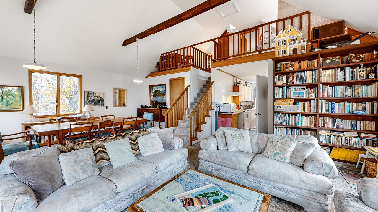 Photo of Livingroom in Isle La Motte