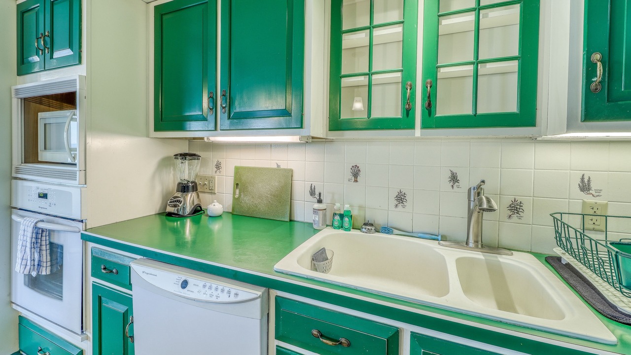 Photo of Kitchen in North Hero