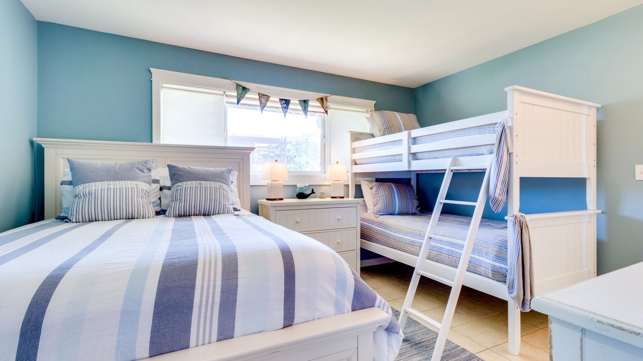 Photo of Bedroom in Neskowin