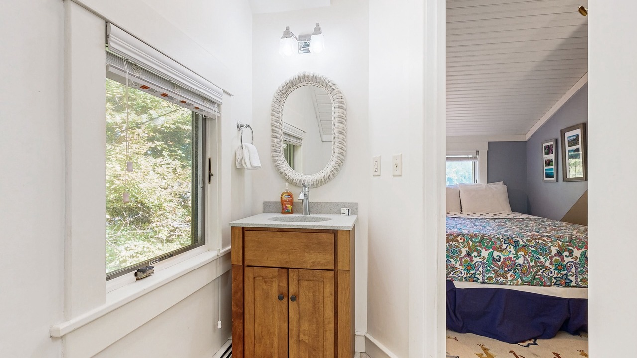 Photo of Bedroom in Ludlow