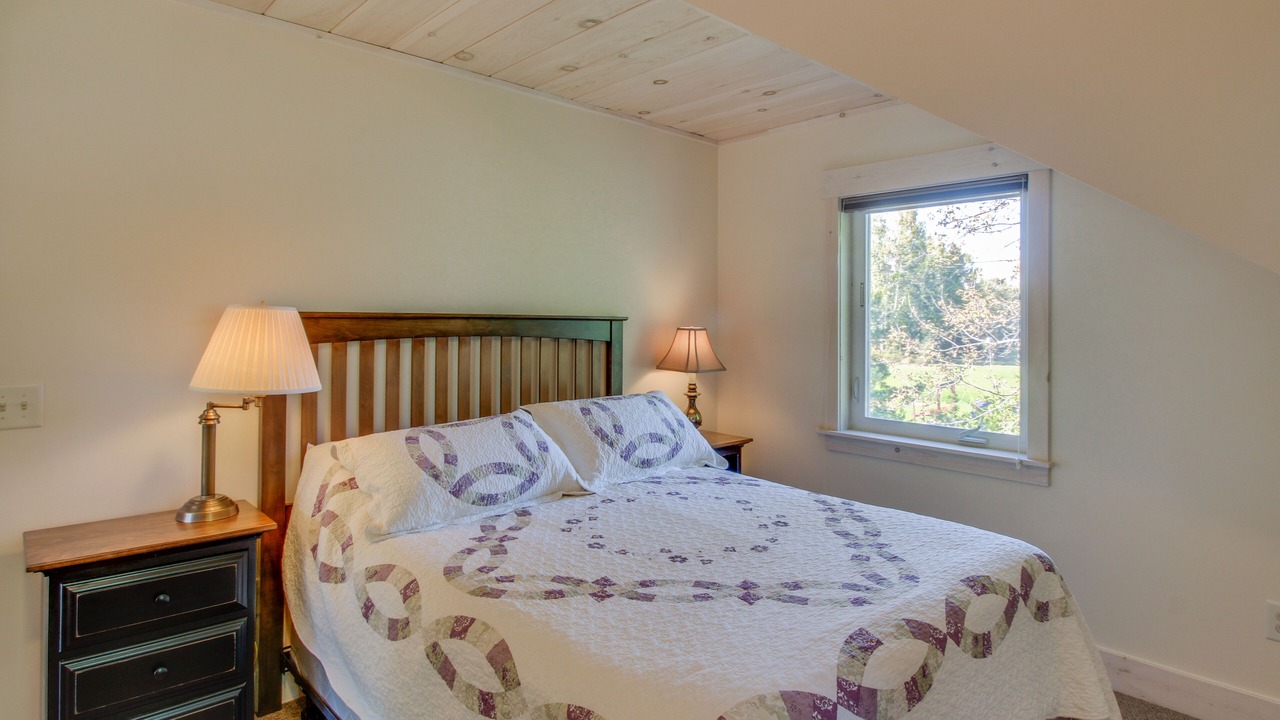 Photo of Bedroom in North Hero