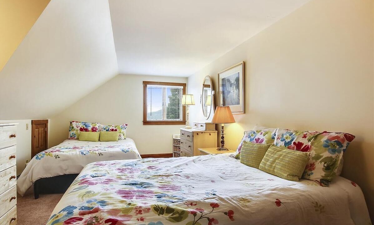Photo of Bedroom in Stowe Area