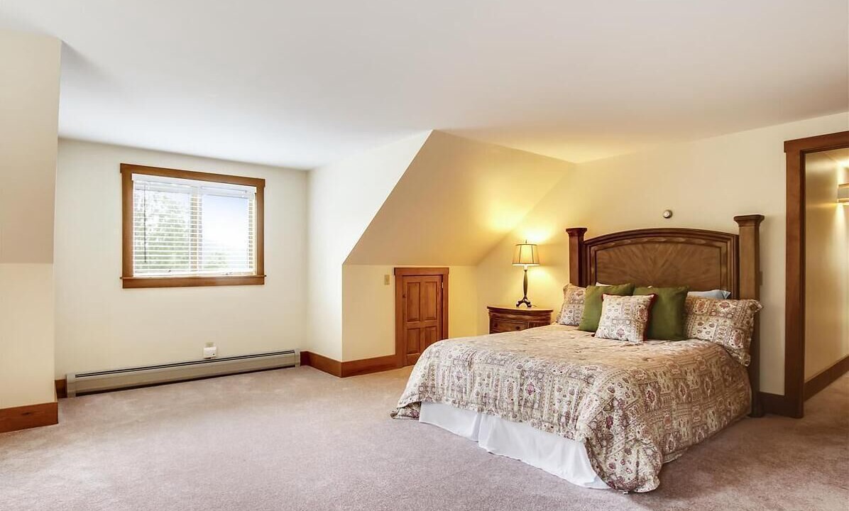 Photo of Bedroom in Stowe Area
