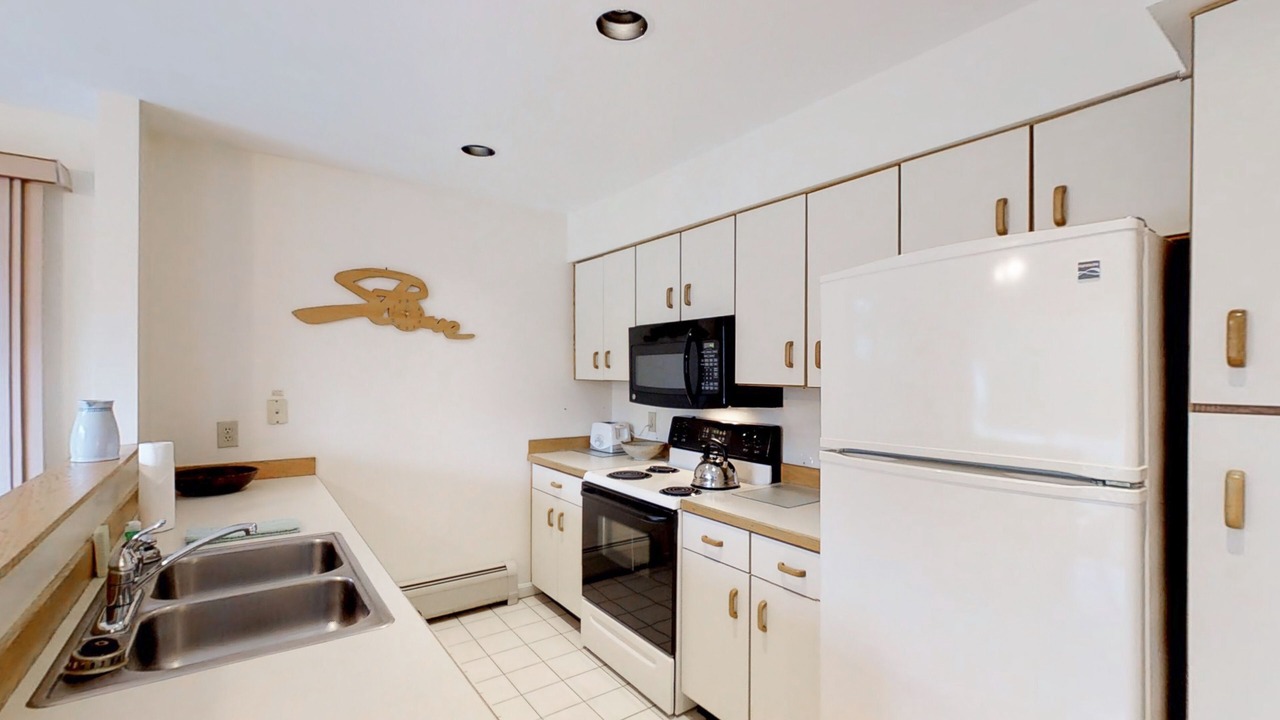 Photo of Kitchen in Stowe Area