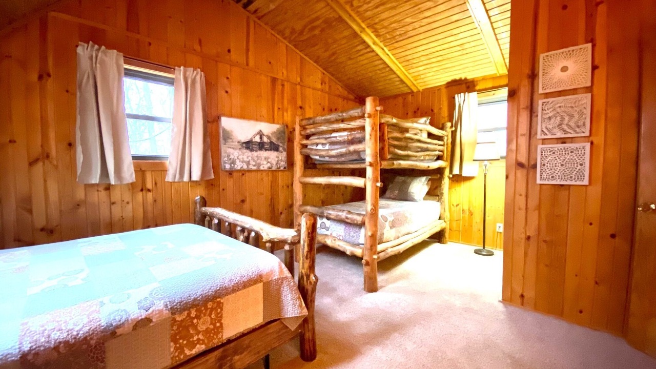 Photo of Bedroom in South Bloomingville