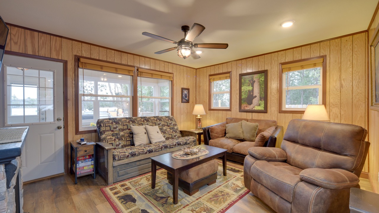 Photo of Livingroom in Solon Springs