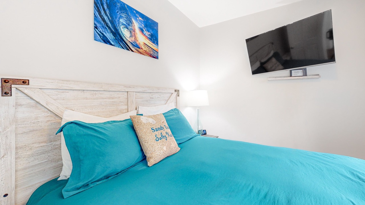 Photo of Bedroom in Oceanside