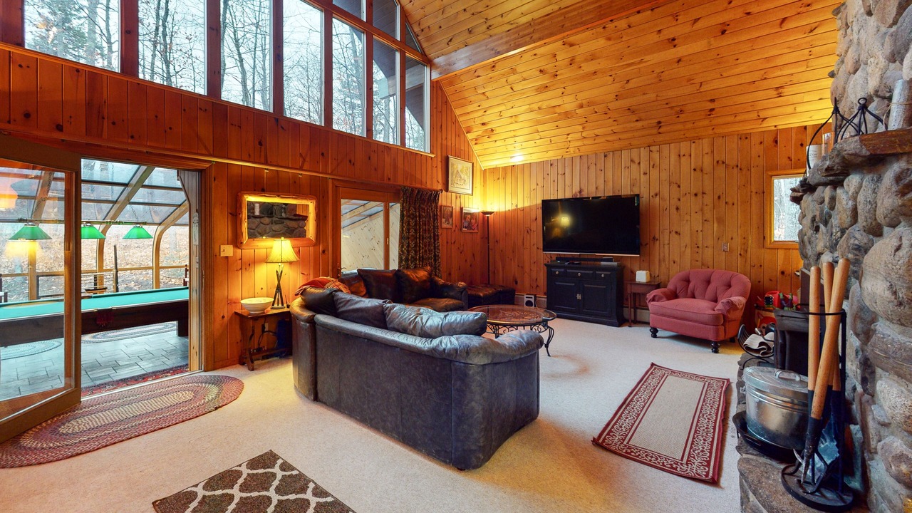 Photo of Livingroom in Sunday River Area