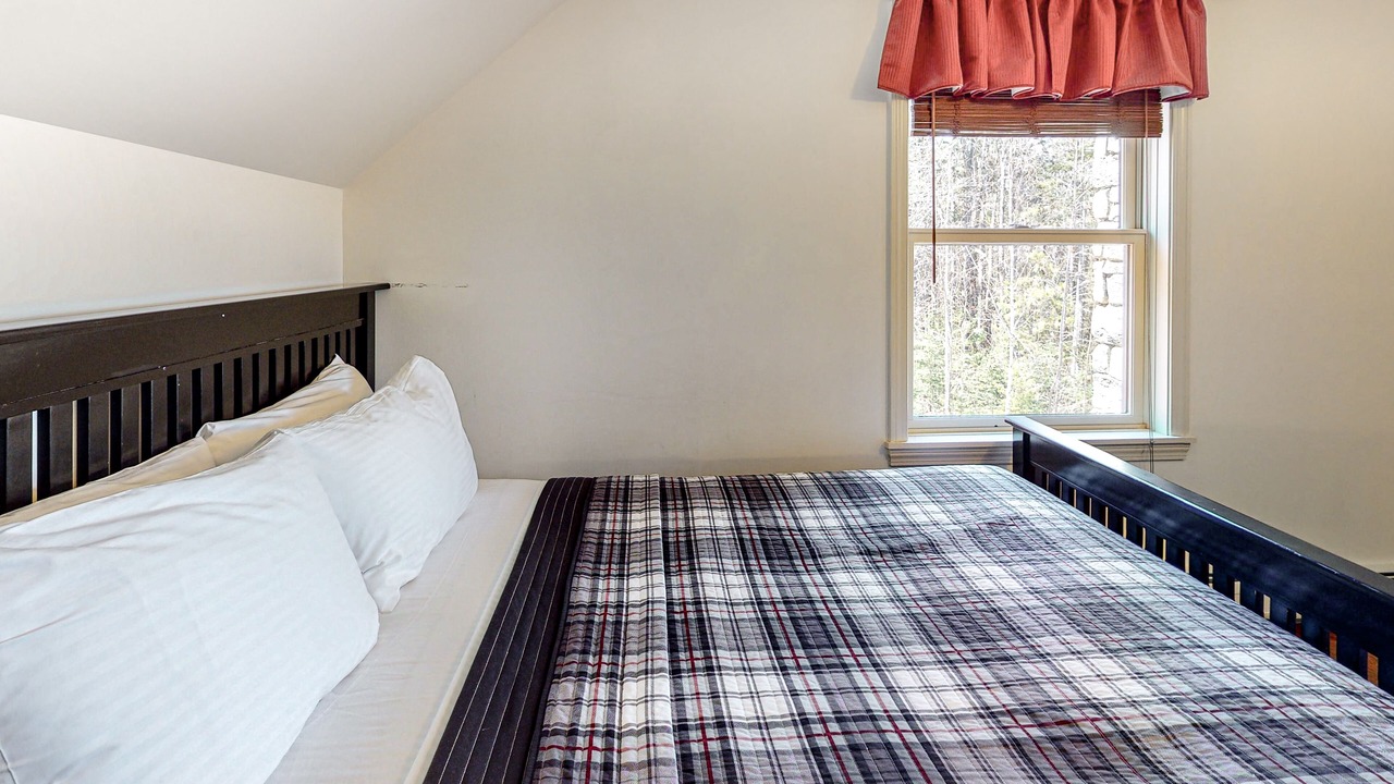 Photo of Bedroom in Ludlow