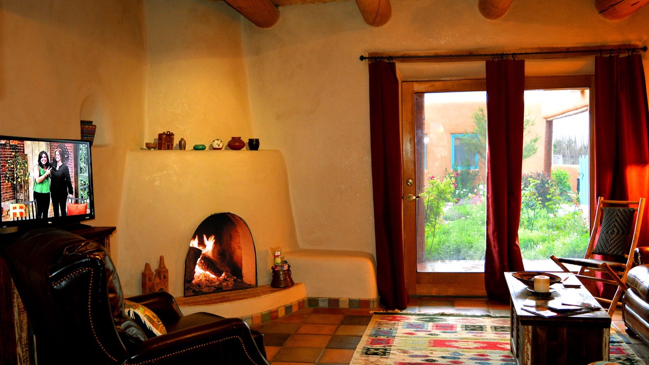 Photo of Livingroom in Taos